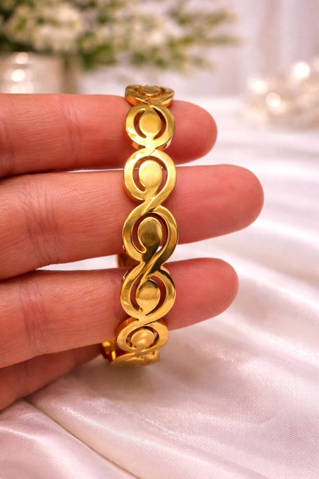 Gold Turquoise Bracelet for Women – Elegant Designer Stainless Steel Bangle designed Isabel Jewels - Image 3