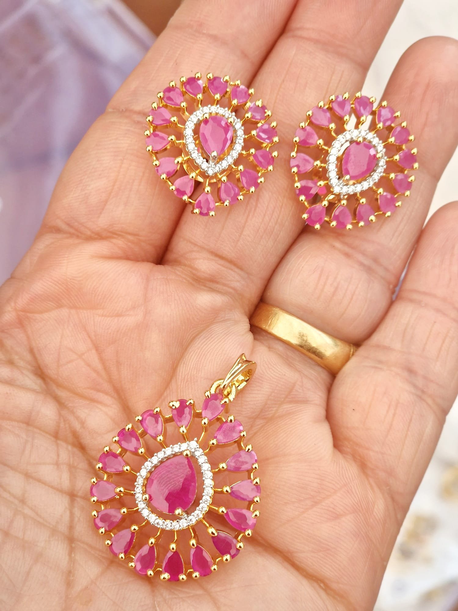 Ruby stone pendent set designed by Isabel Jewels