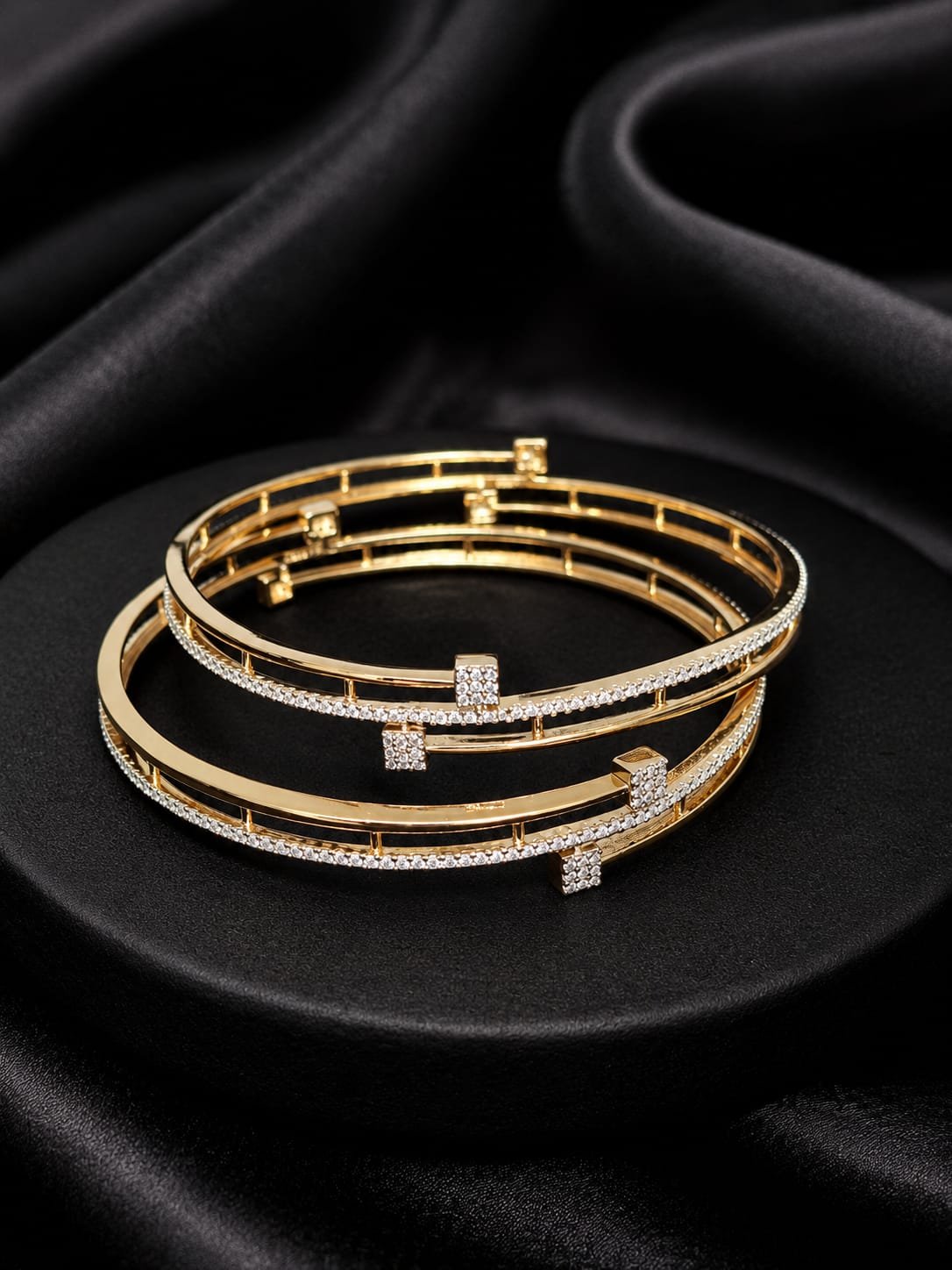 AD White stone Bangles size 2'8 - Image 3